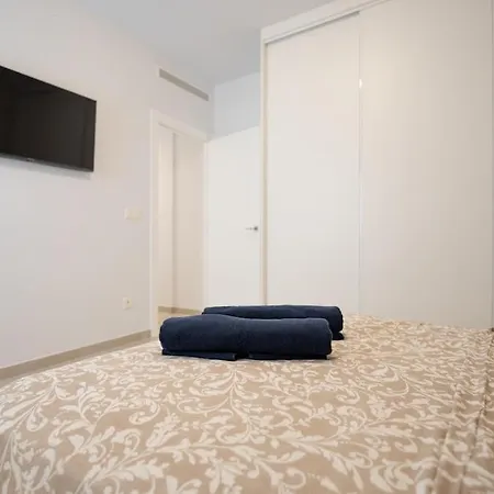 Yourspain S221a Heated Pool